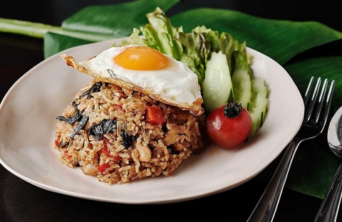 【目黒駅徒歩5分アジアンダイニング】東南アジアのお料理と、東南アジア各国ビール