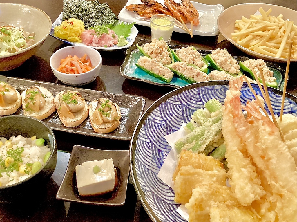 季節の食材が楽しめる飲み放題付きコースをご用意！接待などのおもてなしの席にも大変おすすめです♪