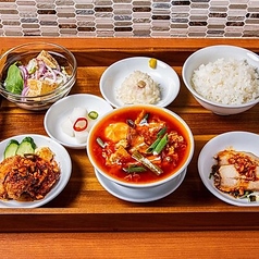 Blue Mango 香麻辣 西中島南方店のおすすめランチ2