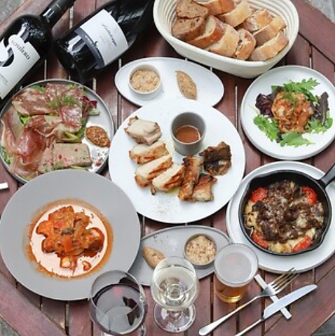 【国産有機小麦を自家製粉したこだわりのパン食べ放題】