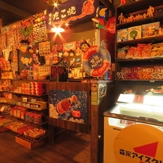 昭和レトロBAR 駄菓子 博多店の特集写真