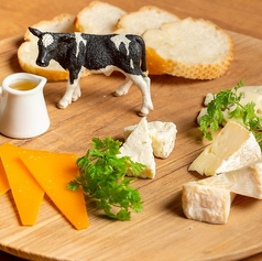 チーズ盛り合わせ