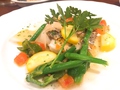 料理メニュー写真 本日の鮮魚のポアレ 季節の野菜のブールブラン