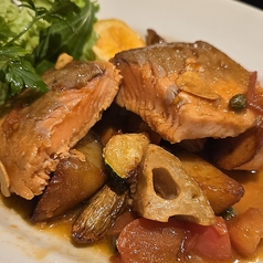 サーモン料理専門店 鮭バル 広島中町店のおすすめランチ3