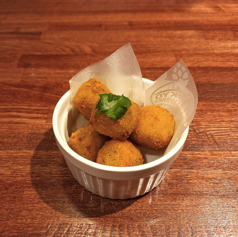 ハラペーニョチーズボール / Jalapeno Cheeseball