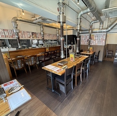 焼肉×ホルモン×居酒屋 浜田山肉流通センターの雰囲気1