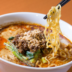 五色の担々麺