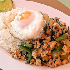 パッガパオラーカオ（豚or鶏）