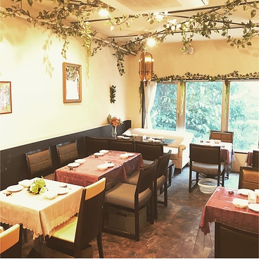 チーズ×肉 ちーず屋 元町の雰囲気1