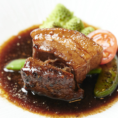 茶美豚の夜サム