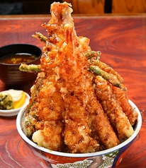 男気天丼　ビックサイズ　通常のご飯の量500g　大盛り・特盛りまで無料！