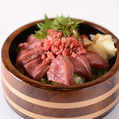 桜鉄火丼