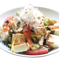 蒸し鶏と豆腐の胡麻サラダ