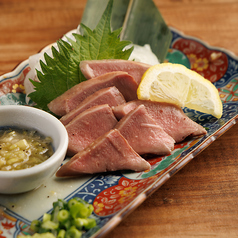 タン刺し (豚)