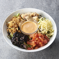 オリーブチキンのケバブサラダボウル