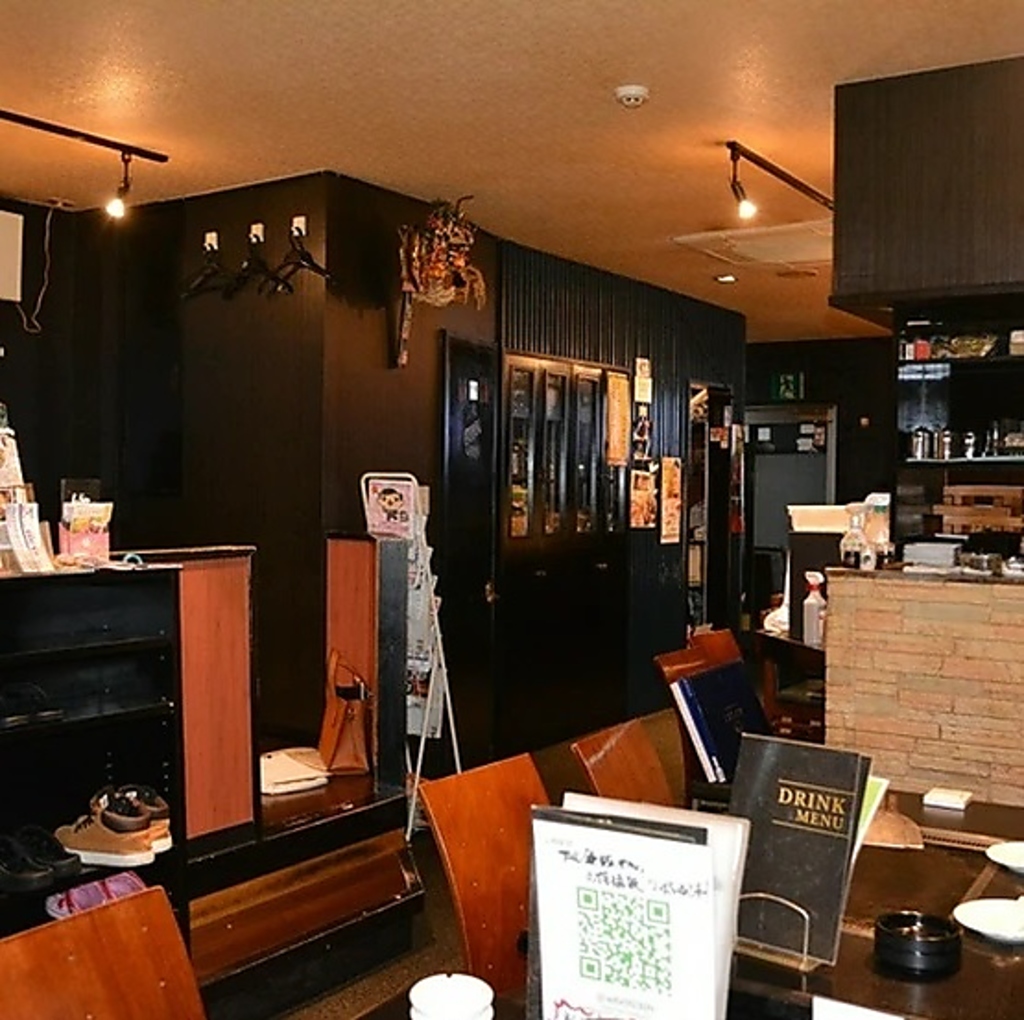 アットホームな店内でスタッフ一同ご来店お待ちしております。