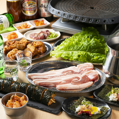 【駅チカ♪】オシャレなネオンが彩る店内で、韓国料理をお楽しみください♪
