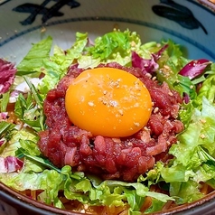 「極」ユッケピピン麺
