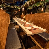 10名様以上のグループ利用にも柔軟対応！ゆったり席で気兼ねなく楽しめる理想の宴会スポット。