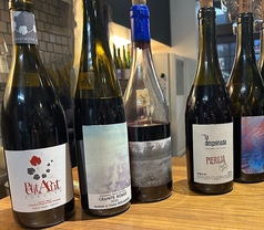 自然派ワインのみご用意しております