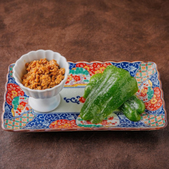 嫌いな人にこそ食べてほしいパリパリピーマン ～肉味噌を添えて～
