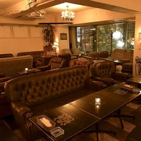 ふかふかソファで贅沢なひとときを