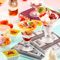 パフェ食べ放題