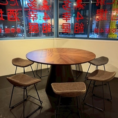 【6名掛けテーブル席×1】