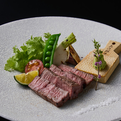 黒毛和牛イチボ炭火焼き