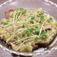 牛タンのネギ塩ユッケ