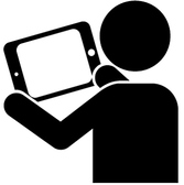 【タッチパネル式オーダーシステム】注文は各席のタッチパネルからスムーズに。店員を呼ばずに気軽に追加注文ができ、ストレスフリーな食事時間を提供します。