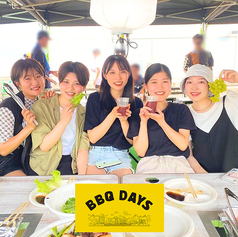 スタッフによる撮影サービス♪大切な仲間との楽しい時間を写真に残しましょう♪納得のいくまで何度でもお撮り直しします！笑お気軽にお声かけ下さい♪※画像はイメージです。