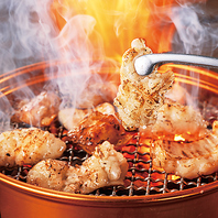 焼肉と赤から鍋、両方楽しめる『赤から』の店舗です♪