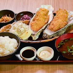 大粒牡蠣フライ定食