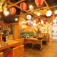 ご家族や気の知れる仲間と一緒に！あたたかい雰囲気の店内は、リラックスしながら当店自慢の海鮮料理とお酒をお楽しみいただけます♪