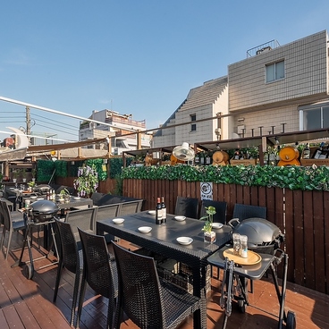 屋上手ぶらBBQ TERRACE GARDEN 新宿の雰囲気1