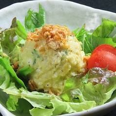 自家製!!燻製ツブ貝入りポテトサラダ