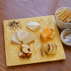 チーズの盛り合わせ