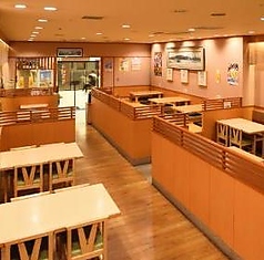 気軽にお食事を♪4名用テーブル