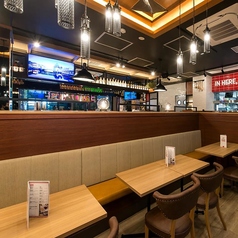 TGI FRIDAYS 名古屋久屋大通店の雰囲気3