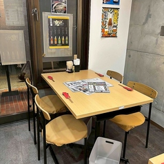 テーブル席は結合も可能です◎最大10名様までご案内可能♪