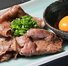 【一品】炭火炙り和牛焼きすき/厚切り特上タン