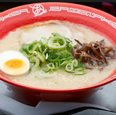 飲みの〆に!濃厚豚骨と醤油の旨味たっぷり屋台ラーメン
