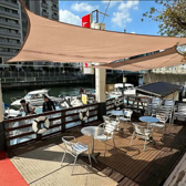 開放的なテラス席ではペット同伴もOK愛犬とのカフェタイムを楽しめる♪