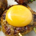 料理メニュー写真&nbsp;大人気のつくね!!なかでも月見つくねがお勧めですよ！！