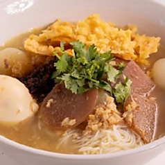 モヒンガー(魚スープ麺)