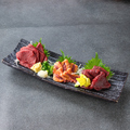 料理メニュー写真&nbsp;馬刺し三種盛り