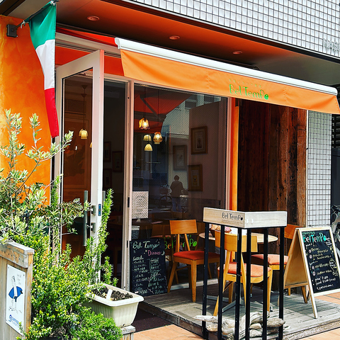 本格イタリア食堂◆カジュアルな雰囲気◎駅近のイタリアの裏道にあるような街の食堂