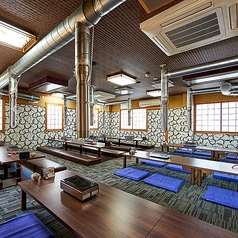 2階席貸切！掘りごたつ席、座敷、テーブル席を全て使って最大80名様！