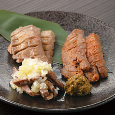 様々な味の牛タンを一度にご堪能いただけます。